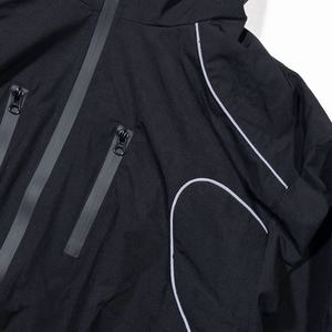 Ensemble survêtement homme coupe-vent imperméable réfléchissant en nylon et polyester avec fermeture éclair, personnalisable avec logo OEM (veste et pantalon) - Product Image 4