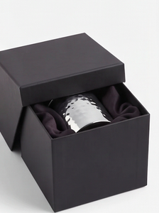 Recipiente Lily White de diseño elegante, perfecto para almacenar té, café, azúcar o como adorno decorativo para la encimera de la cocina. - Product Image 6