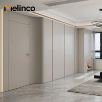 Melinco – Armoire ouverte sur mesure, moderne, du sol au plafond, avec fonction gain de place pour chambre d'appartement