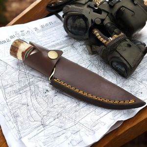 Cuchillos de Caza Resistentes de Damasco con Hoja Fija Afilada, Empuñadura de Madera Cómoda y Funda de Cuero Marrón Duradera para Camping - Product Image 5