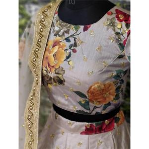 Lehenga choli ชุดปาร์ตี้ปักลายสีเทาสุดหรู - Product Image 3