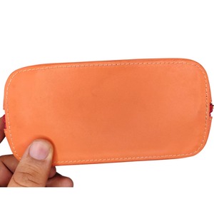 Bolsos de Mano de Cuero Genuino de Alta Calidad para Mujer, Bolsos Cruzados de Lujo para 2026, Bolsos OEM Suaves e Impermeables con Logotipo Personalizado y Colores para Uso Diario - Product Image 5