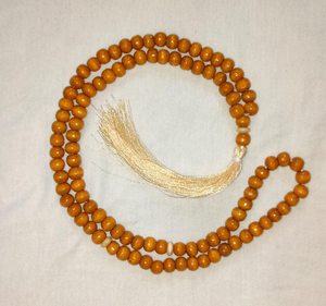 Tasbeeh diseñado para una rutina de oración diaria tranquila. Tasbeeh islámico de cuentas de madera con cuentas clásicas para el zikr a bajo costo. - Product Image 6