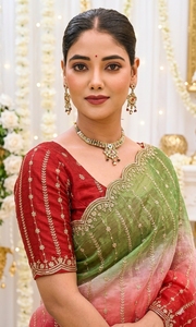 Sari de Seda Ombre Rojo y Verde para Mujer, Traje Tradicional de Boda, Largo hasta el Suelo, Corte Regular, Sin Arrugas, Estilo India-Pakistán - Product Image 5