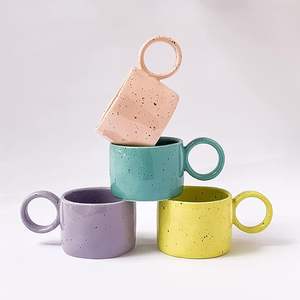 Taza de Cerámica Mate de Alta Calidad, Gran Capacidad, Diseño Antiguo con Motas, para Café o Té, Apta para Lavavajillas, Todos los Colores - Product Image 4