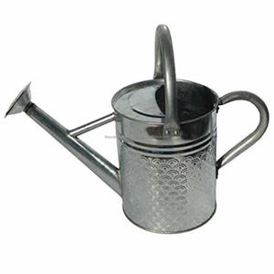 Regadera de metal galvanizado de estilo maravilloso personalizada hecha a mano, hermosa caña de riego de hierro para exteriores a precios bajos razonables - Product Image 2