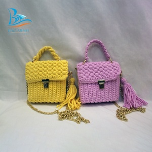 กระเป๋าสะพายไหล่พู่ถักผ้าฝ้ายผู้หญิงแฟชั่นจากเวียดนาม - Product Image 6