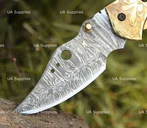 OEM Handmade Industrial Grade Damascus Steel Hunting Knife Clip Point Blade Ram Horn Brass Frame Foldable Pocket Knife Leather - Product Image 3