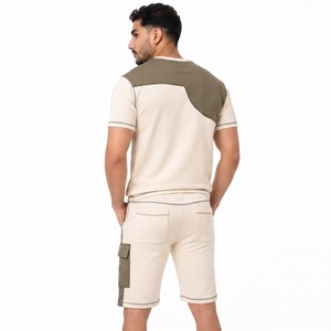 Ensemble court léger pour homme, deux pièces, vêtements de sport avec tissu doux et design respirant pour l'entraînement, la course et le confort quotidien - Product Image 2