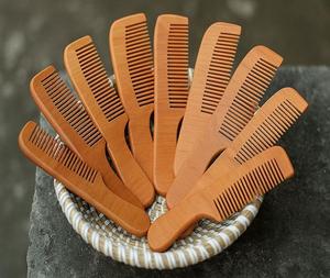 Peigne à dents larges personnalisé en bambou écologique, vente en gros, pas cher, de f s international - Product Image 1