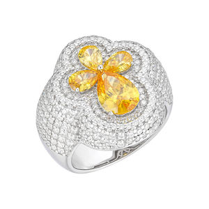 Bijou de fête de luxe unisexe en or blanc 14 carats massif, diamant ovale cultivé en laboratoire certifié IGI, serti pavé complet motif floral - Product Image 1