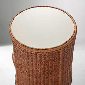 Mesa auxiliar cilíndrica de ratán natural hecha a mano al por mayor con 2 estantes de almacenamiento para decoración del hogar y hoteles - Product Image 3