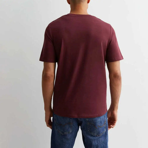 เสื้อยืดผู้ชาย แขนสั้น สำหรับฤดูร้อน คุณภาพสูง ดีไซน์ทันสมัย สวมใส่สบาย คอกลม รับผลิตแบบ OEM ODM - Product Image 5