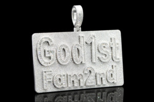 Colgante Imperial Personalizado para Hombre, con Diamantes CZ, Chapado en Oro, de Aleación - Product Image 2