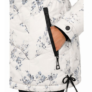 Veste parka d'hiver décontractée pour femmes avec capuche, construction coupe-vent, tissu polyester de qualité supérieure et fabrication OEM ODM disponible - Product Image 5