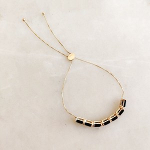 กำไลข้อมือแบล็คออนิกซ์ เงินแท้ 925 ชุบทอง 14K งานแฮนด์เมด เครื่องประดับอัญมณี ของขวัญสุดหรูสำหรับผู้หญิง - Product Image 5