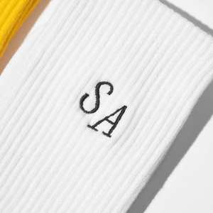 Chaussettes de mode streetwear BSCI personnalisées avec lettres lumineuses, chaussettes en coton pour hommes et femmes, design décontracté, chaussettes brodées - Product Image 4