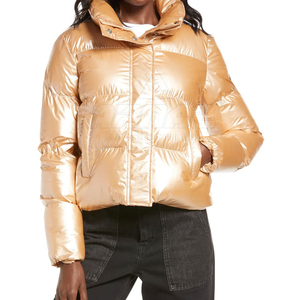 Chaqueta Acolchada Corta Personalizada OEM para Mujer, Venta al por Mayor, Ropa de Invierno de Cintura Alta, Chaqueta Acolchada Personalizada con Múltiples Bolsillos para Mujer, Fabricación OEM - Product Image 1