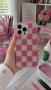 Coque de téléphone à motif lèvres roses perlées pour téléphones – Housse tendance - Product Image 2