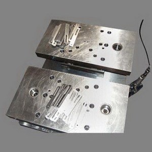 Moldes de fundición a presión de alta precisión para componentes metálicos automotrices Taiwán - Product Image 1