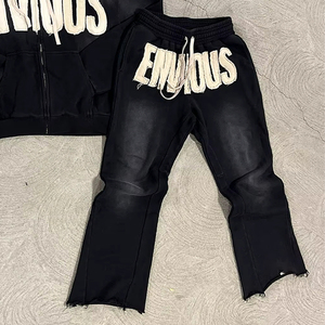Pantalon de survêtement évasé noir pour homme, taille élastique avec cordon de serrage, imprimé lettres, style décontracté tricoté pour l'automne - Product Image 3