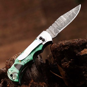 UA Supplies <b>Hand</b> Forged Damascus Steel Clip Point Folder Knife Turquoise Resin Handle Razor Sharp Outdoor Camping Utility EDC - Product Image 4