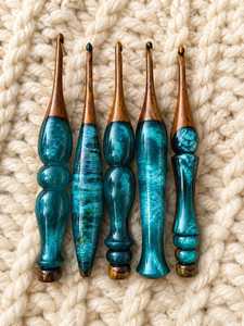 High Quality Hot Sale Handcrafted Wood Resin Mix <b>Crochet</b> <b>Hook</b> Ergonomic Soft Handle Fashion Custom Length Knitting Needlework - Product Image 4