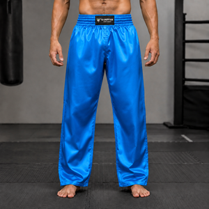 Pantalon de kick-boxing pour adulte, avec logo sur le devant, coupe confortable, matière extensible en polyester/nylon pour des performances élevées - Product Image 1