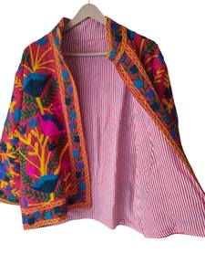 Chaqueta de Mujer Ecológica, Transpirable, de Secado Rápido, Antiarrugas, Acolchada de Algodón, Kantha Sanganeri Jaipuri, Otoño Invierno, Floral - Product Image 6