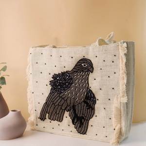 Sac fourre-tout vintage tissé à la main, tendance, pour femme, sac seau d'été fait main avec perles en bois par Whimsy Art Craft - Product Image 4