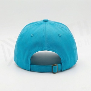 Casquette de baseball turquoise à 6 panneaux avec logo brodé géométrique, ajustée, unisexe, décontractée - Product Image 2