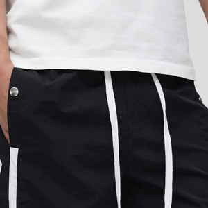 Pantalones Cortos Cargo para Hombre, Diseño Moderno con Bolsillos Laterales, Secado Rápido, Largo Medio, con Cordón Ajustable, Estilo Casual - Product Image 3