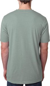 T-shirt pour homme confortable et solide, conçu avec un tissu aérien et lisse et une coupe simple et élégante, idéal pour les tenues quotidiennes et les sorties du week-end. - Product Image 2