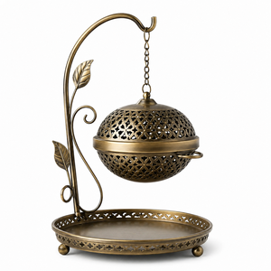 Brûleur à Bakhoor portable en laiton noir avec poignée en bois, Mabkhara en métal, élégant porte-encens décoratif arabe, cadeau pour le Ramadan et l'Aïd - Product Image 3