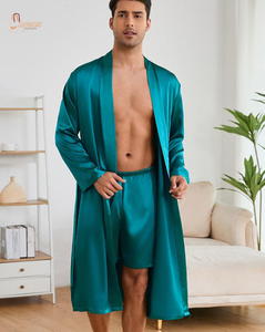Peignoirs d'hiver tricotés de haute qualité pour hommes – Ensembles légers et confortables, pyjamas, vêtements de nuit, kimonos d'hôtel - Product Image 1