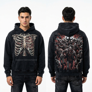 Sudadera con Capucha Oversize Marrón Chocolate para Hombre, Estampado Gráfico Personalizado de Chef Zombi, Estilo Vintage Lavado, Temática de Fábrica - Product Image 4