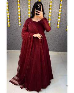 Vestidos Anarkali Tradicionales Indios de Material Georgette con Trabajo Sifli y Dupatta de Tela de Red para Bodas, Vestidos a Bajo Precio - Product Image 1
