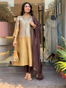 <b>Women</b>’s Two-Tone Viscose Silk Embroidered Kurti Pant & Organza Dupatta 3-Piece Set – Festive Ethnic Wear - Product Image 3