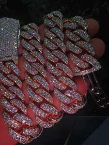 Collar de Cadena Cubana Premium CONCEPTION en Oro Rosa con Piedras Radiantes, Estilo Moderno Hip Hop - Product Image 2