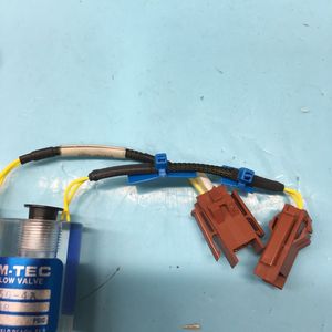 2 vannes de dérivation Chem-Tec LPH-250-4A, AMAT - Équipements et pièces semi-conductrices de renommée mondiale et de confiance - Product Image 2