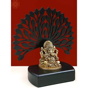 Petite sculpture en laiton de 6 pouces faite à la main Lord Ganesha avec arbre en bois fabriquée en Inde - Product Image 3