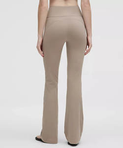 Leggings de sport taille haute unis, anti-cellulite, effet froncé fessier, sans couture, en Spandex/Nylon, extensibles dans les quatre sens - Product Image 2