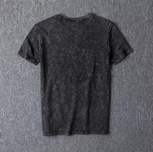 T-shirt vintage personnalisé pour homme, effet usé, 200 GSM, coton délavé à l'acide - Product Image 3