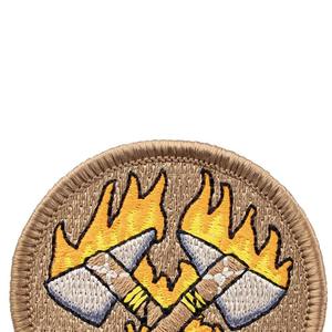 Écussons brodés personnalisés pour la décoration de vêtements, conception de badge personnalisée avec broderie détaillée, le prix exact dépend de la conception. - Product Image 3