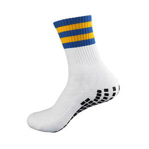 Calcetines Deportivos Antideslizantes al Por Mayor, Transpirables, de Spandex/Poliéster, para Entrenamiento, Personalizables, Precio de Fábrica - Product Image 1