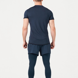 เสื้อยืดโพลีเอสเตอร์และสแปนเด็กซ์สำหรับผู้ชาย น้ำหนัก 220 กรัม ทรงสั้น สไตล์ลำลอง ดีไซน์เรียบ สามารถสกรีนโลโก้ตามสั่งได้ - Product Image 4