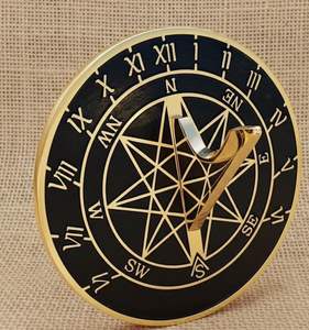 Brújula de latón con reloj solar |   Decoración de Escritorio Náutica Vintage Art Deco de 10 Pulgadas, Negra, para Aniversario - Product Image 1