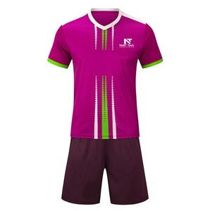 Ropa Deportiva Cómoda, Uniforme de Fútbol para Hombre, 100% Poliéster, Uniforme de Fútbol Personalizado para Hombre - Product Image 5