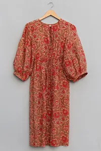 Robe courte en coton à imprimé floral rouge bohème pour femmes, avec manches bouffantes, coupe ample, col à nouer, robe d'été pour femmes - Product Image 3