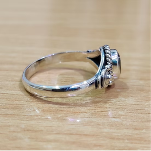 High Quality <b>Black</b> Onyx Vintage Statement <b>Ring</b> Unisex 3.3 Grams 925 <b>Silver</b> Designer Band <b>with</b> Gemstone Everyday Wear - Product Image 3